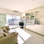 شقة Sunset, Terrazza Vista Mare E 2 Posti Auto! By Alfareal